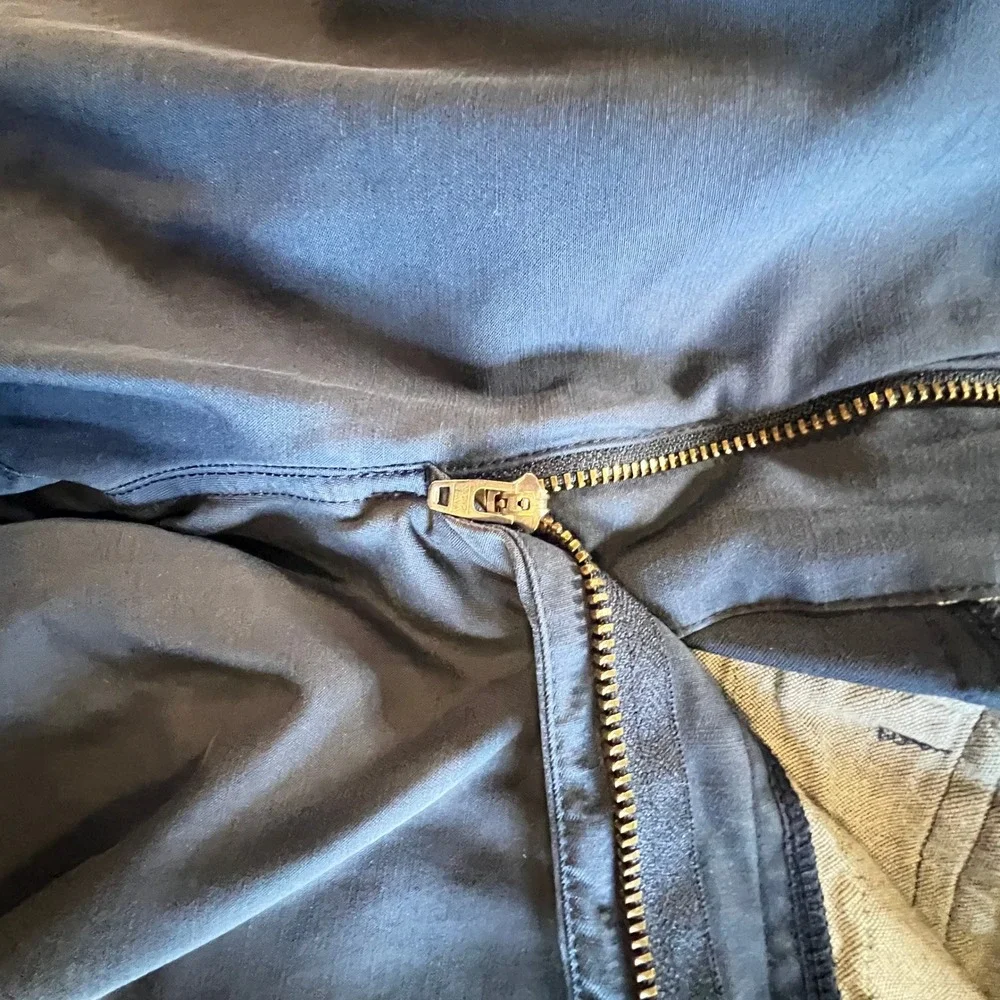Lululemon Mens Shorts Size 34 Navy Casual Chino‎ Style Zip Fly